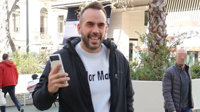 Τριήμερο γλέντι με πάνω από 300 άτομα - Φωτογραφίες από το εκκλησάκι που θα γίνει ο γάμος Μουζουράκη και Κόζαρη