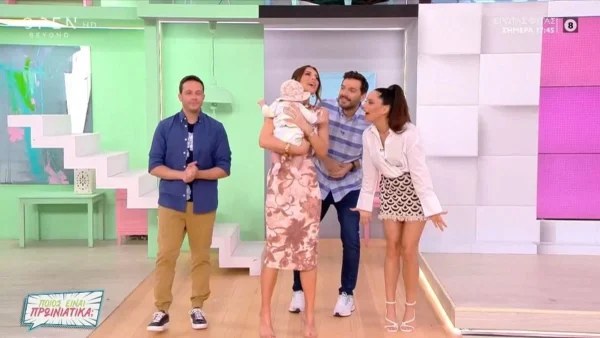 Ποιος ειναι πρωινιάτικα: «Δημήτρη, θέλω τρίτο μωρό» - Πανζουρλισμός στο πλατό με το τηλεοπτική εμφάνιση της κόρης του Μακαλιά