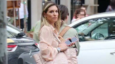 Αθηνά Οικονομάκου: Με μικροσκοπικό γαλάζιο φόρεμα στο Παλάτι του Μονακό (Φωτογραφίες)