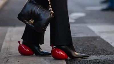 Mules: Πως θα τα φορέσεις από το πρωί έως το βράδυ