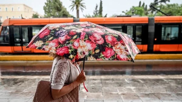 Ραγδαία αλλαγή του καιρού - Σοβαρή προειδοποίηση Μαρουσάκη για ισχυρές βροχές και καταιγίδες