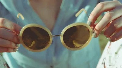 Τα πιο trendy twin-sets και αξεσουάρ της σεζόν για σούπερ στιλάτες καλοκαιρινές εμφανίσεις!