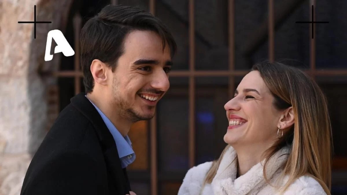 Στρατής Χατζησταματίου: Κούκλα, μελαχρινή, με μεγάλο χαμόγελο - Αυτή είναι η σύντροφος του πρωταγωνιστή του Σασμού