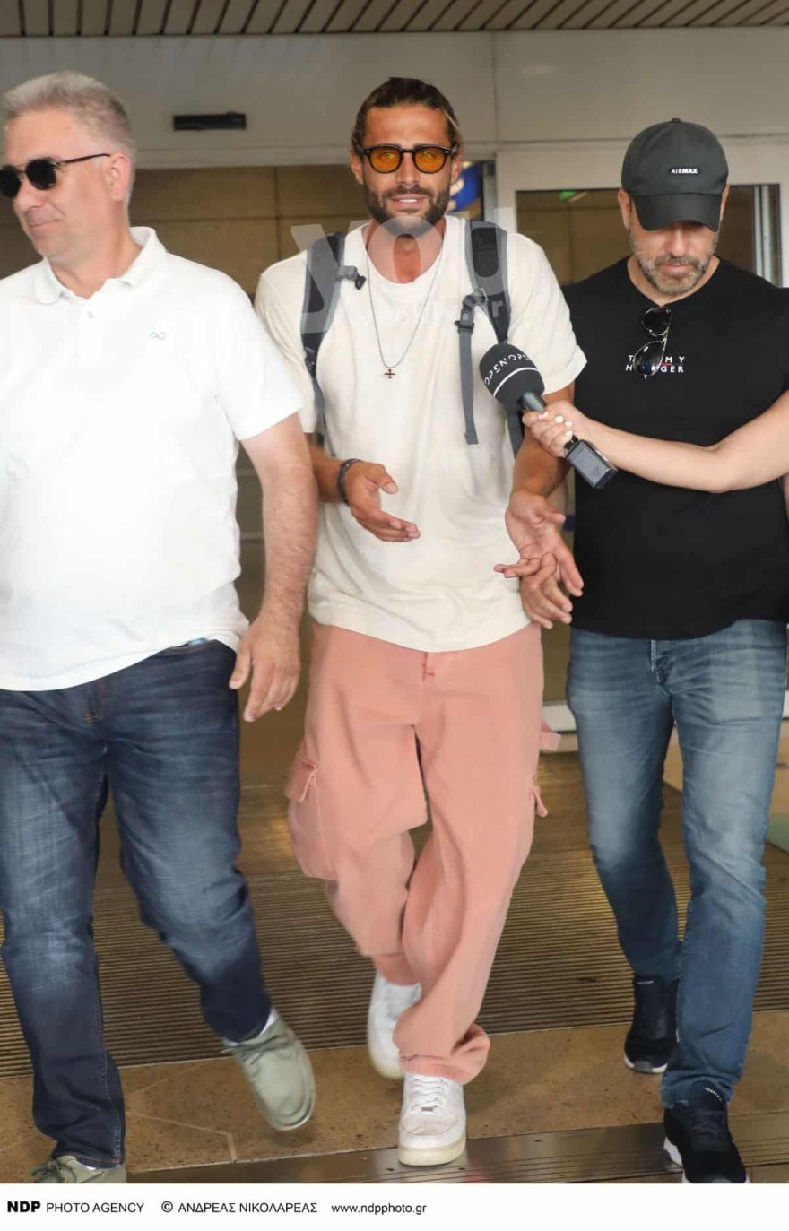 Κωνσταντίνος Βασάλος επιστροφή Ελλάδα