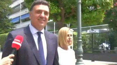 Ορκωμοσία Νέας Κυβέρνησης: Έφτασε στο Προεδρικό Μέγαρο ο Βασίλης Κικίλιας - Κρατούσε από το χέρι την Τζένη Μπαλατσινού