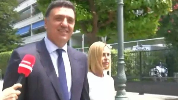 Ορκωμοσία Νέας Κυβέρνησης: Έφτασε στο Προεδρικό Μέγαρο ο Βασίλης Κικίλιας - Κρατούσε από το χέρι την Τζένη Μπαλατσινού
