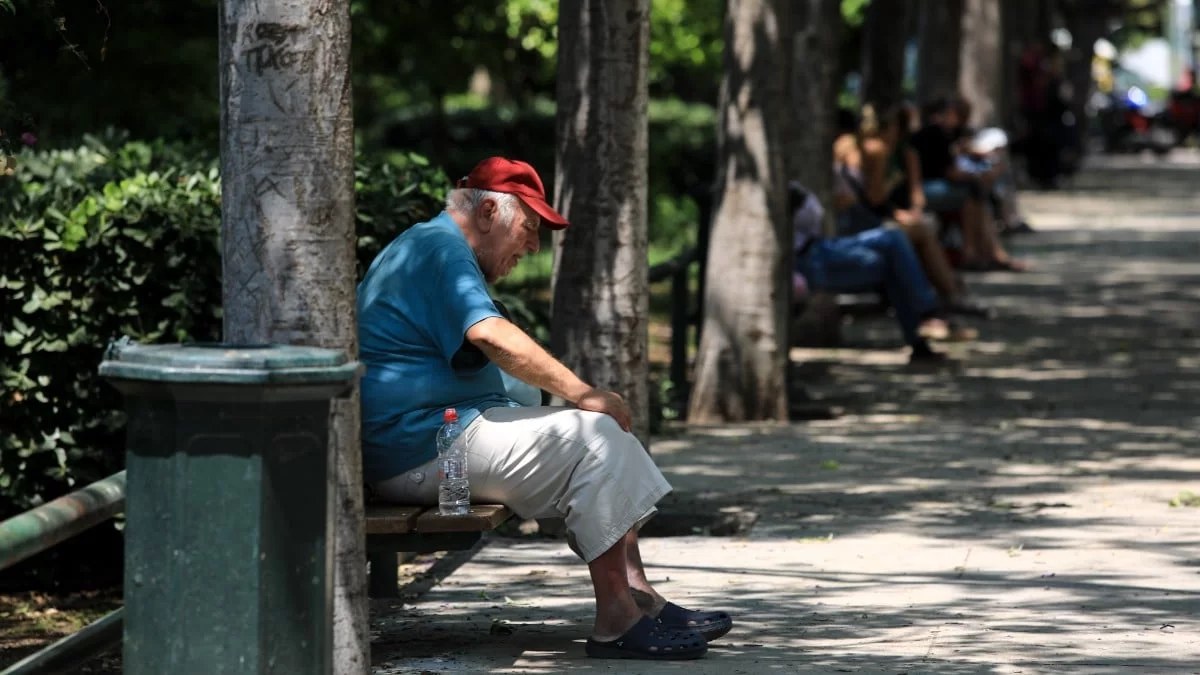 Καύσωνας Κλέω: Οδηγίες του Υπουργείου Υγείας για το κύμα ζέστης στην Ελλάδα