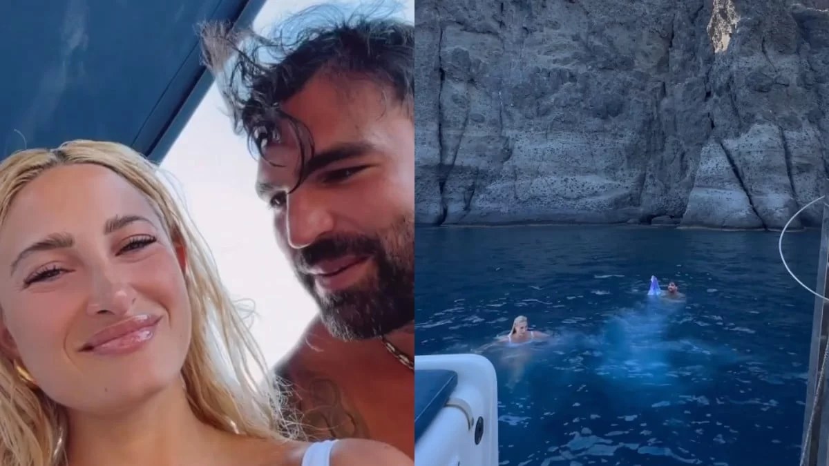 Έβγαλε το μαγιό του και κολύμπησε - Η "σκαφάδα" της Ιωάννας Τούνη με τον Δημήτρη Αλεξάνδρου και το νουνίτο στη Σαντορίνη