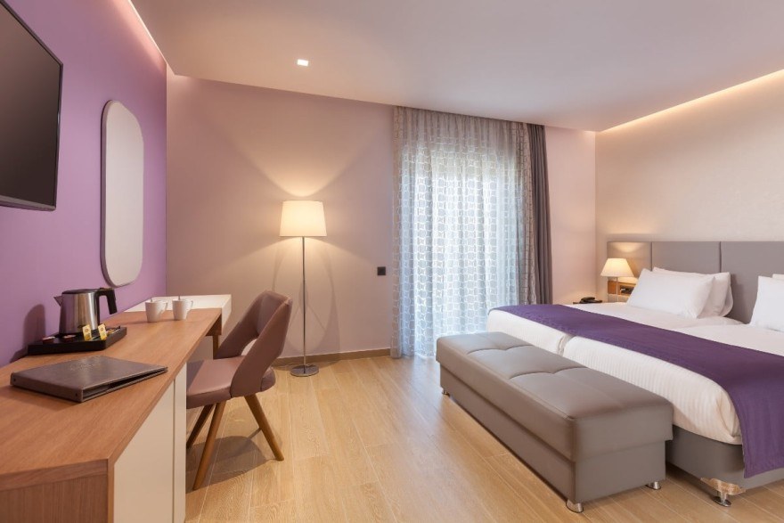 Blue Lagoon City Hotel: