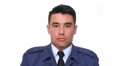 Πτώση Canadair: «Κάτω από το σπίτι της οικογένειας του 27χρονου βρίσκονται..» - Τραγική φιγούρα οι γονείς του Περικλή Στεφανίδη