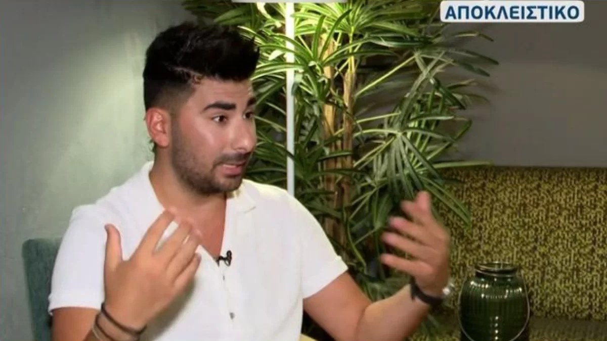 «Έχω κρατήσει τις κιθάρες του και...» - Τα αντικείμενα του Παντελή Παντελίδη που έχει κρατήσει φυλαχτό ο Κωνσταντίνος 7 χρόνια μετά τον θάνατό του