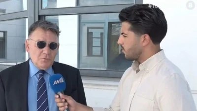 Αλέξης Κούγιας κατά Σπύρου Μπιμπίλα: «Αν κάποιοι λίγοι επιλέγουν αυτόν τον χώρο να τον...» - Φόρεσε και μπλουζάκι με μύγες