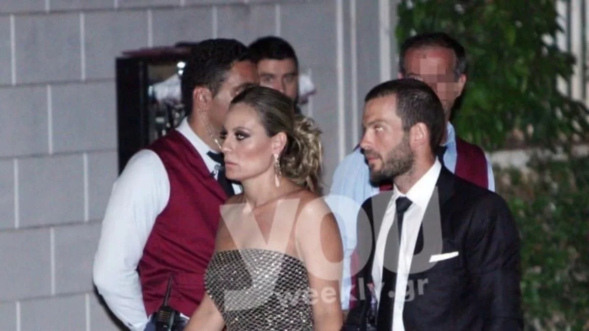 Ελεονώρα Μελέτη: Η πρώτη ανάρτηση & το καυτό φιλί μετά τον γάμο της με τον Θοδωρή Μαροσούλη και τη βάφτιση της κόρη τους