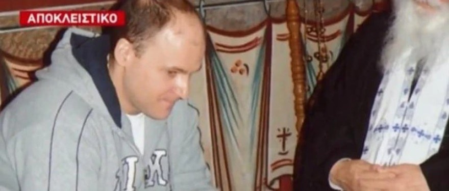 Με σχεδόν καθόλου μαλλιά και περισσότερα κιλά - Η σημερινή εικόνα του φρικτού δολοφόνου, Κώστα Πάσσαρη