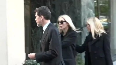 Δεν φτάνουν ούτε 10 μισθοί για ένα τετραγωνικό τους μέτρο - Πόσο κοστίζουν τα σπίτια που αναζητούν ο Παύλος και η Μαρί Σαντάλ στην Αθήνα