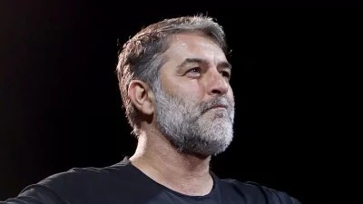 «Ο καθένας με τα γούστα του, τις κωλοτούμπες του» - Η όλο νόημα ανάρτηση του Βασίλη Μπισμπίκη στο instagram