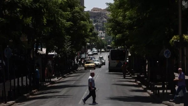 Καιρός 10/8: Τοπικές βροχές και σποραδικές καταιγίδες σήμερα - Που θα σημειωθούν