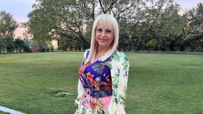 Τριώροφη μεζονέτα με τζάκι, γκαράζ και πισίνα στον κήπο - Φωτογραφίες από το σπίτι που μοιραζόταν η Τέτα Καμπουρέλη με τον Βασίλη Γκουρούση πριν το διαζύγιο