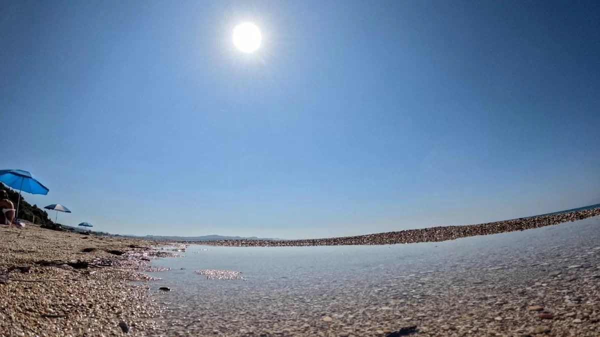 Πέφτει η θερμοκρασία - Πως θα είναι ο καιρός σήμερα 7/8