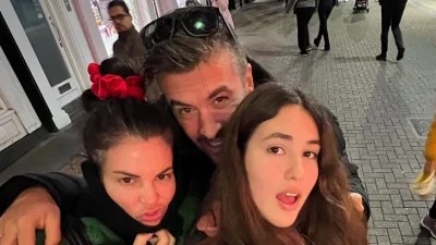 «Ομορφιά μου...» - Η δημόσια ερωτική εξομολόγηση του Γιάννη Αϊβάζη για τα μάτια της Μαρίας Κορινθίου