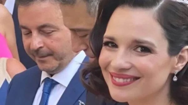 Ευγενία Δημητροπούλου - Στέλιος Βαλτάκης: Αυτή είναι η μπομπονιέρα του γάμου τους και της βάφτισης της κόρης τους