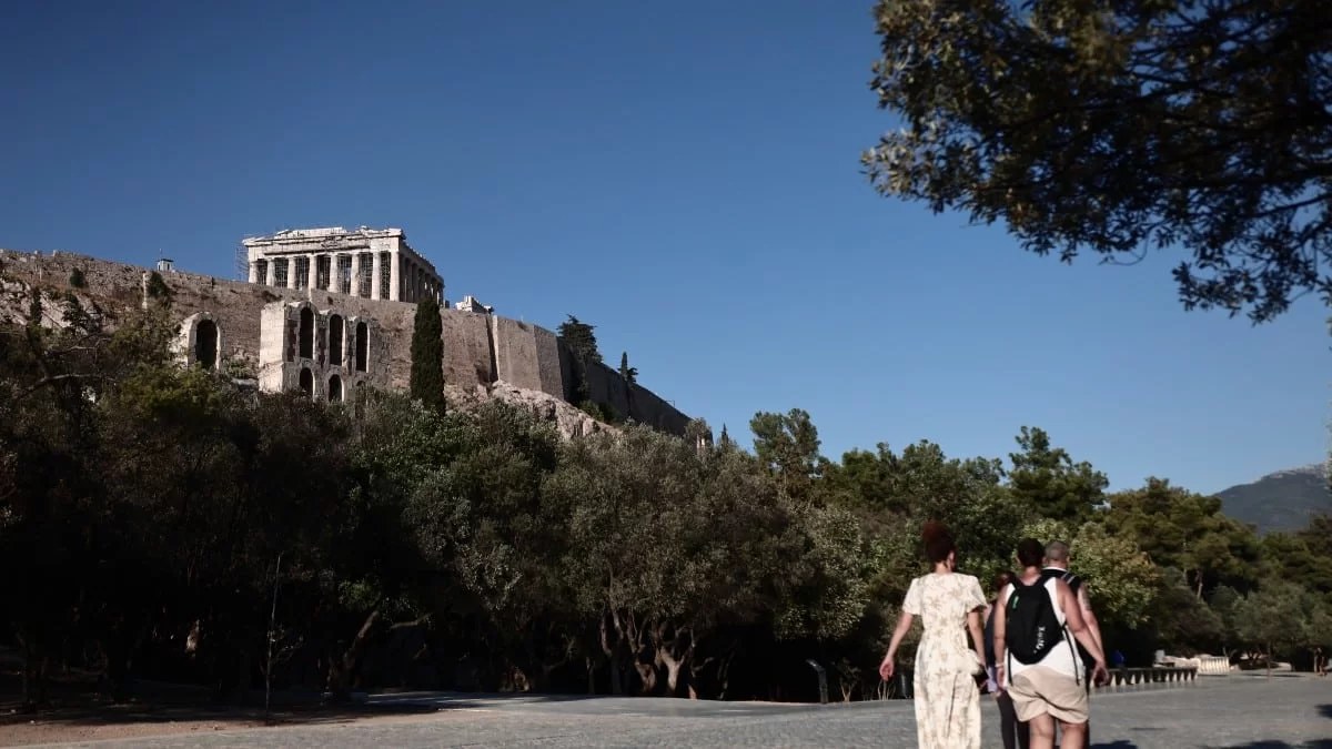 Καιρός σήμερα 25/8: Πτώση θερμοκρασίες και καταιγίδες - Αναλυτικά η πρόγνωση της ΕΜΥ