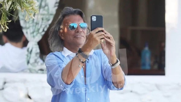 Το ξημέρωσε ο Ψινάκης σε συναυλία της Βίσση στη Μύκονο -  Δεν έφευγε μέχρι να βγει ο ήλιος