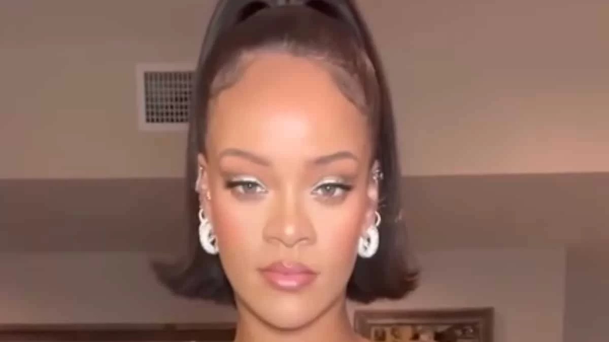 Rihanna: Γέννησε το δεύτερο της παιδί