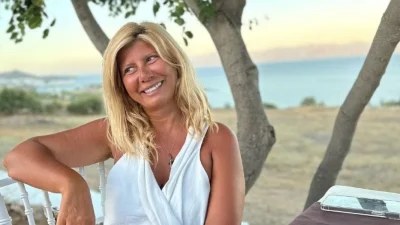 «Ταμένες στην Παναγία μας...» - Διπλή χαρά για την οικογένεια της Ζήνας Κουτσελίνη