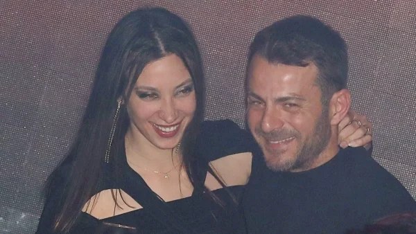 Παντρεύονται ο Γιώργος Αγγελόπουλος και η Δήμητρα Βαμβακούση - Το προσκλητήριο του γάμου τους