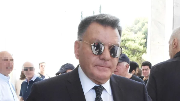 Αλέξης Κούγιας: «Λυπάμαι για όλους αυτούς...» - Κατακεραυνώνει τον Κασσελάκη για το θέμα της στρατιωτικής του θητείας
