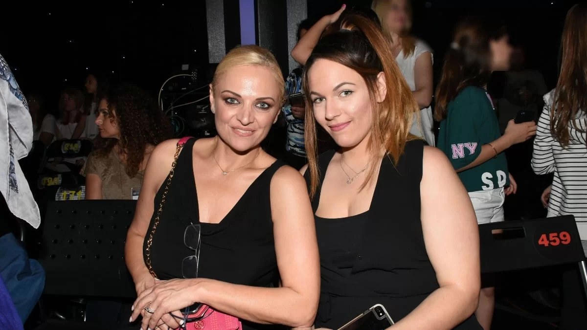 Χριστίνα Λαμπίρη: Έγινε γιαγιά για δεύτερη φορά στα 57 της χρόνια