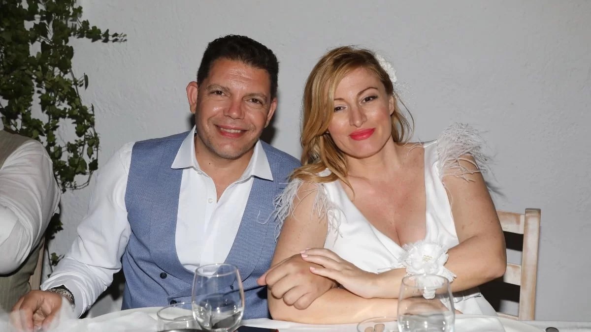 «Για ποιο Θεό μιλάτε κύριε όταν δεν έχετε αναζητήσει ποτέ να δείτε τα μάτια της κόρης σας;» - Ασύλληπτο ξέσπασμα από την πρώην σύζυγο του Μπιθικώτση, Ελένη Τσιριγάκη