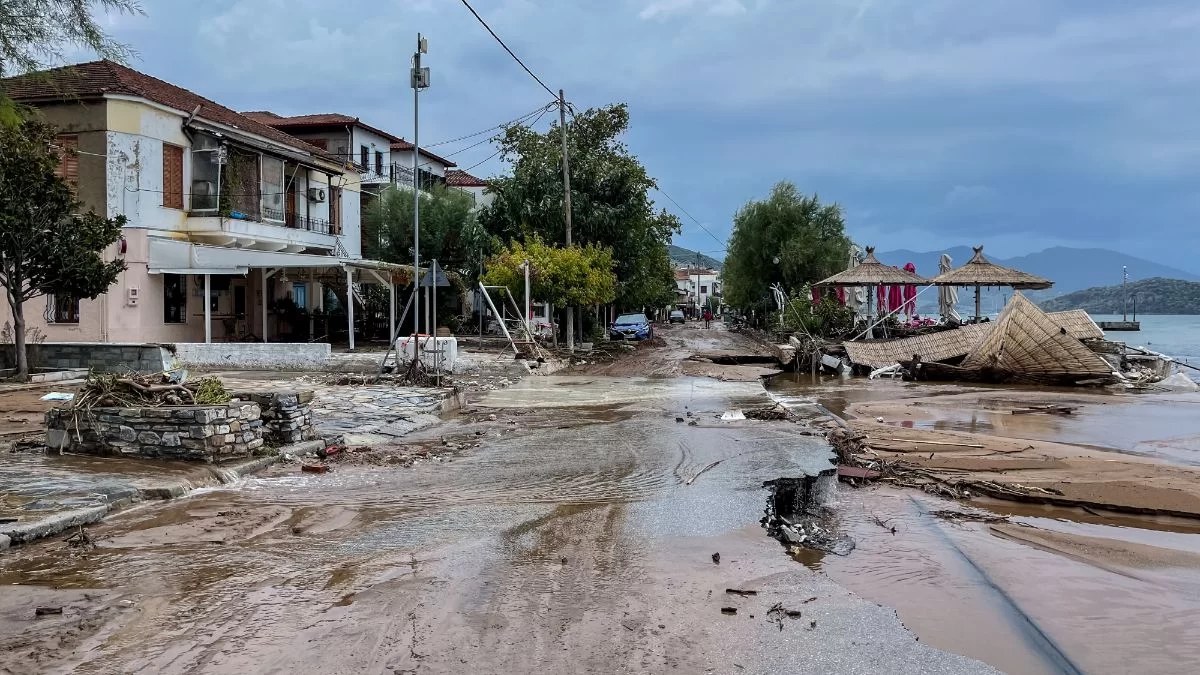 «Αυτά τα φαινόμενα θα συμβαίνουν όλο και πιο συχνά τα επόμενα χρόνια» - Σοβαρή προειδοποίηση από τον Αρνιακό μετά τις πλημμύρες στη Θεσσαλία