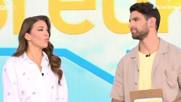 Breakfast@Star: «Πιστεύεις ότι όλοι κοιμούνται γύρω σου ευχάριστα; Ροχάλιζες σαν...» - Τα παράπονα της Ελένης Χατζίδου στον Ετεοκλή Παύλου