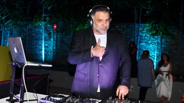 «Έχει να με φλερτάρει κάποιος πάνω από 8-9 χρόνια...» - Η απάντηση του Γρηγόρη Αρναούτογλου για την επιστροφή του στο Mega