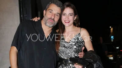 Νυν και πρώην στη ίδια παράσταση - Ο Πέτρος Λαγούτης φωτογραφήθηκε με τη Μάρθα Λαμπίρη & τη Μυρτώ Αλικάκη