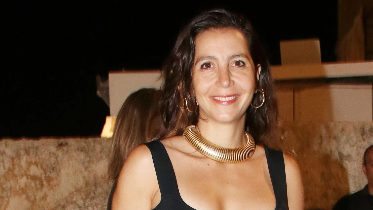 «Οι δεξιώσεις, τα ψεύτικα πάρτι και αυτός ο κόσμος που...» - Η εξομολόγηση της Μαρίας Ελένης Λυκουρέζου για τη δύσκολη σχέση με τον πατέρα της