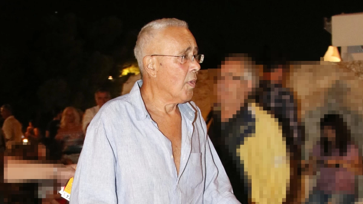 Κώστας Ζουράρις: «Το παραξηλώσατε...» -  Το αιχμηρό σχόλιο του πρώην βουλευτή προς τον Γιώργο Λιάγκα στον αέρα του Πρωινού