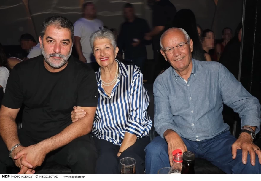 Δημήτρης Μπισμπίκης γονείς