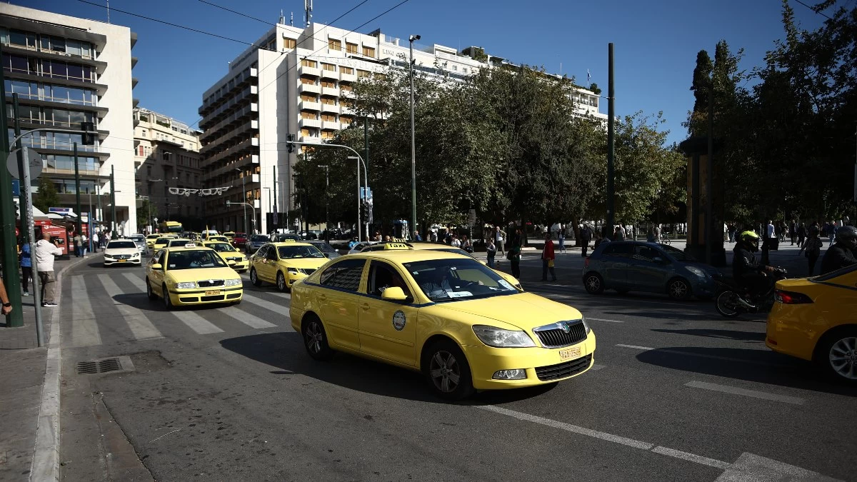 Χωρίς ταξί η Αθήνα: Απεργία από το ΣΑΤΑ