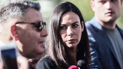 Εύη Βατίδου: Η 57χρονη τραυματίας μιλάει για το περιστατικό στο "T-live"