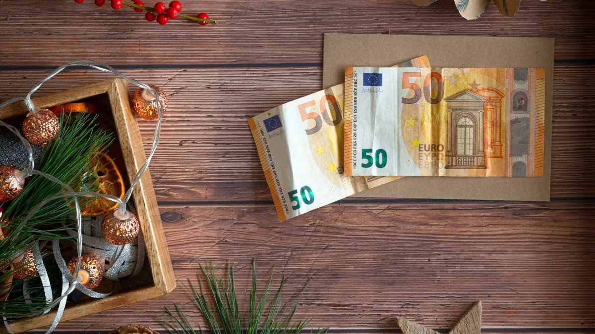 Δώρο Χριστουγέννων 2023: Πότε θα το πάρετε