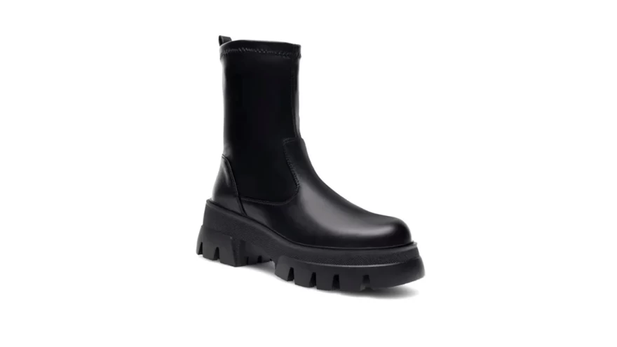 combat boots