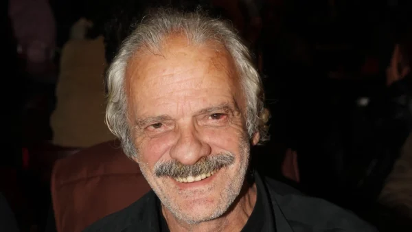 Πέθανε ο Σπύρος Φωκάς