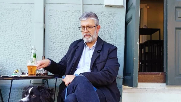 Πέθανε ο Γιάννης Στεφανάκος: «Είναι επώδυνος ο αποχαιρετισμός...» - Πού και πότε θα γίνει η κηδεία του