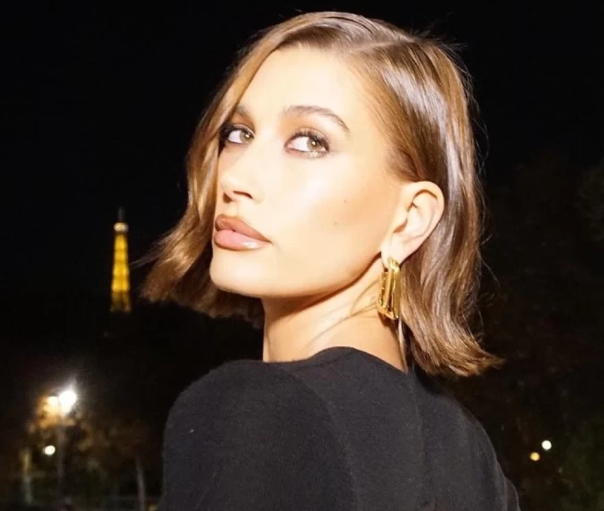 Hailey Bieber_bob