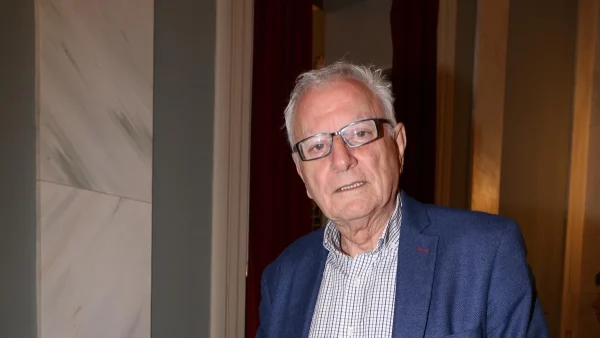 «Μην κρεμάτε τη ζωή σας πάνω στα νούμερα τηλεθέασης, εγώ έπαθα...» - Συγκλονίζει ο Κώστας Χαρδαβέλλας με το πρόβλημα της υγείας του