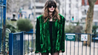 6 τρόποι για να εντάξεις το βελούδο στα all-day looks σου