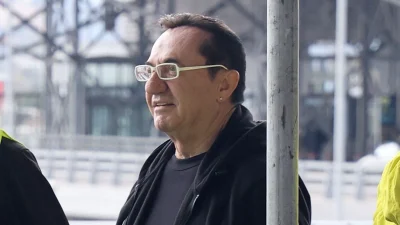 Δύσκολες στιγμές για τον Λευτέρη Πανταζή - Έπεσε θύμα κλοπής στο αεροδρόμιο